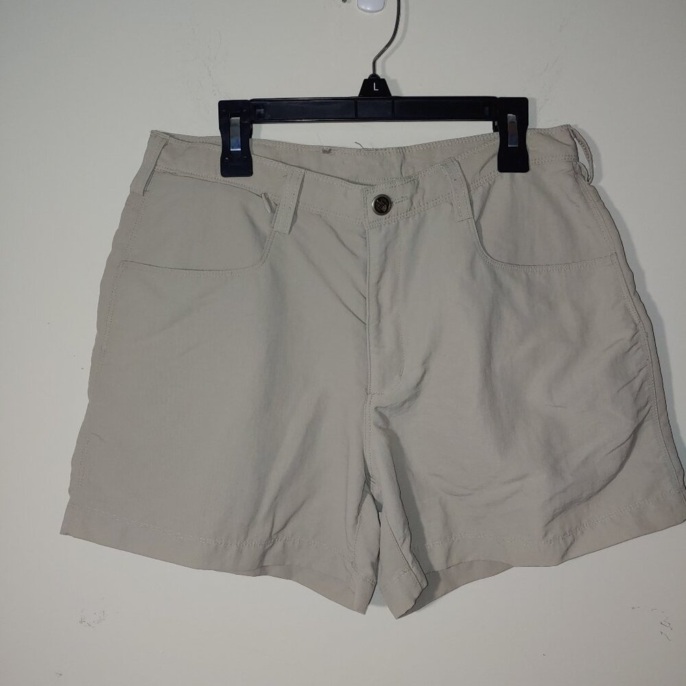 The North Face Tan Bermudas Shorts for Outdoor Activities